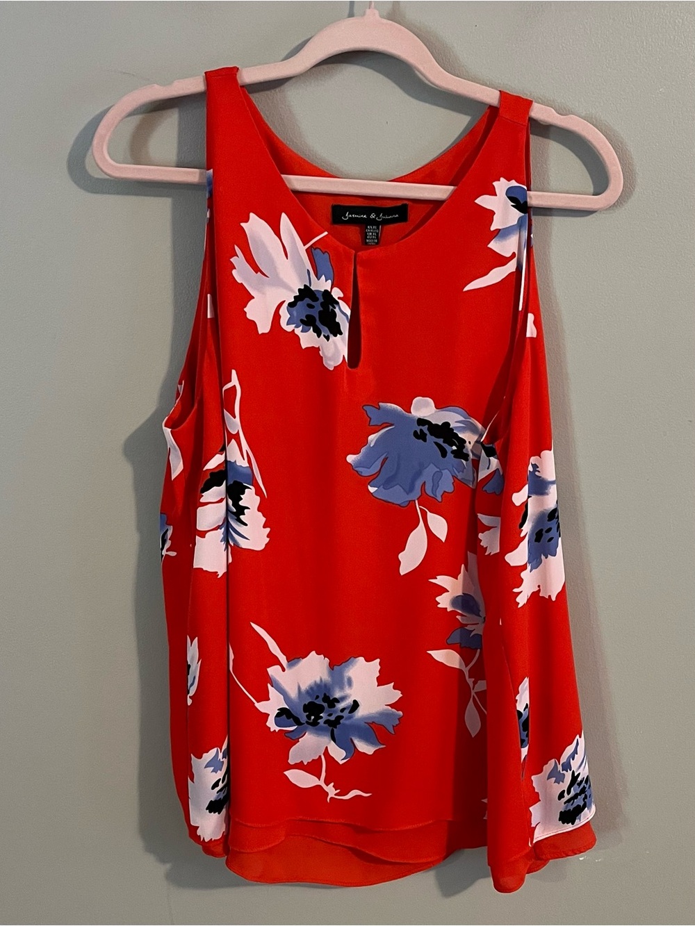 $6❤️Bundled Jasmine & Juliana Tank